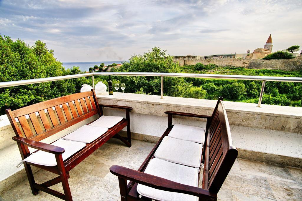 Ferienwohnung Amazing Sea Views Veglia House Exterior foto